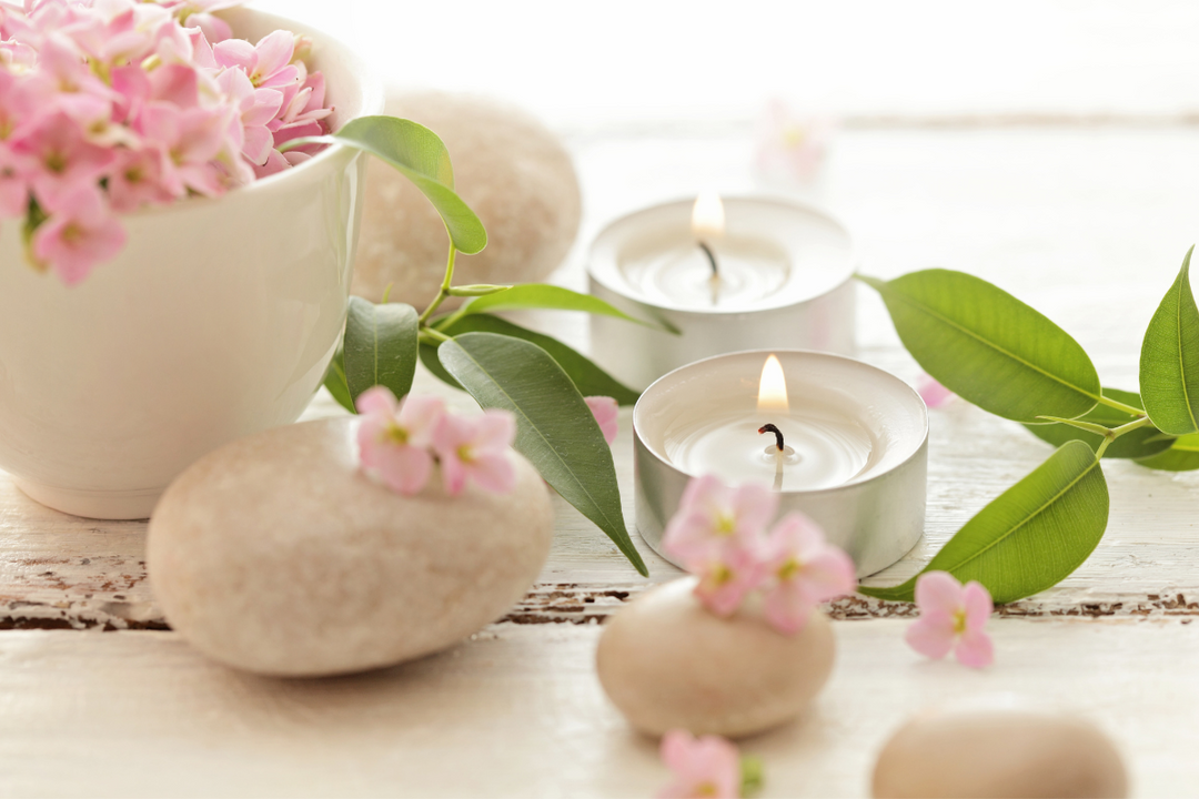 5 Candle Scents for Spring